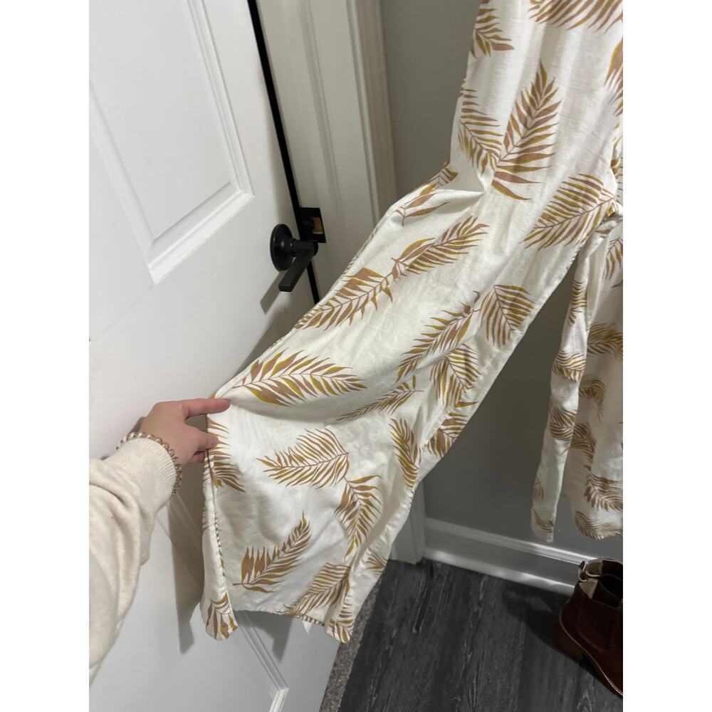 🔴Billabong x Sincerely Jules Twist Flirt White Palm Print Tie-Front Jumpsuit - Picture 3 of 10
